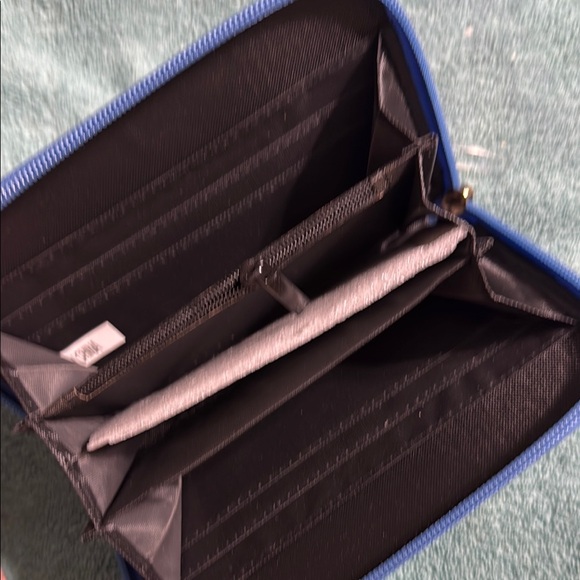 NWOT Blue Zip Wallet with Gold Accent - Picture 2 of 6